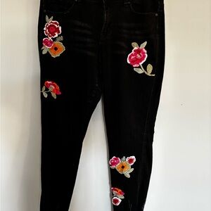 Y2K! Vintage Rocks Black Jeans with Floral Embroidery whimsical Goth Size 14